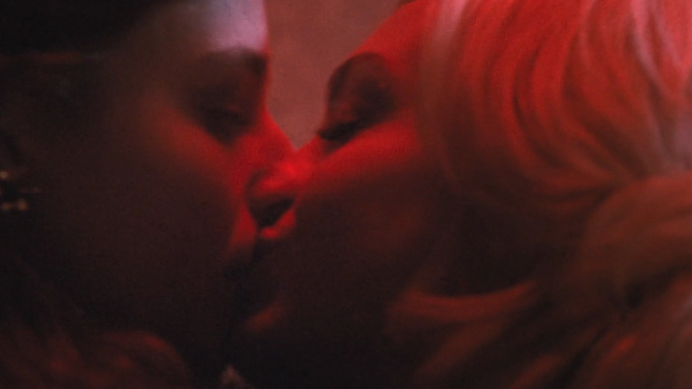 Thomasin McKenzie, Anne Hathaway in Eileen (2023) Lesbian Lesbian 347638