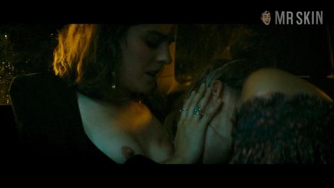 Noémie Merlant Nude in Baby Ruby. Breasts, Lesbian. 342646