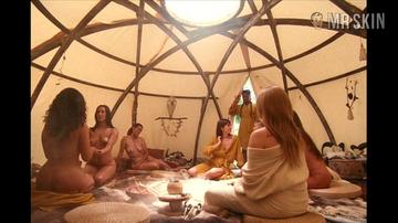 Billie Eilish, Heather Hayes, Danielia Maximillian, Kate Lyn Sheil, Chelsea Kurtz, Spring Lyons in Swarm (2023) Sexy Breasts Butt Breasts Butt 343351