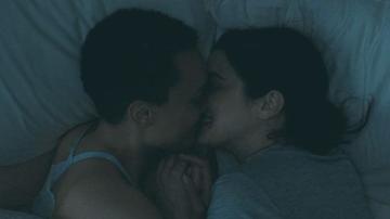 Britne Oldford, Rachel Weisz in Dead Ringers (2023) Lesbian Lesbian Sexy 343884