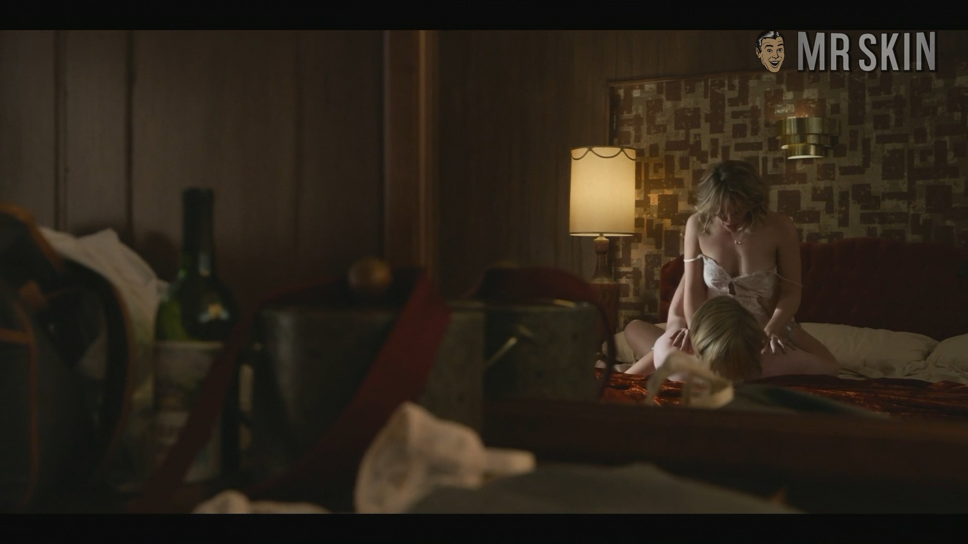 Sexiest Elizabeth Olsen Scene in Love & Death. Sexy, breasts, butt. 343981