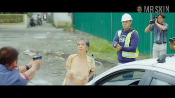 Tabs Sumulong in Bekis on the Run (2021) Breasts Underwear Breasts Underwear 344191