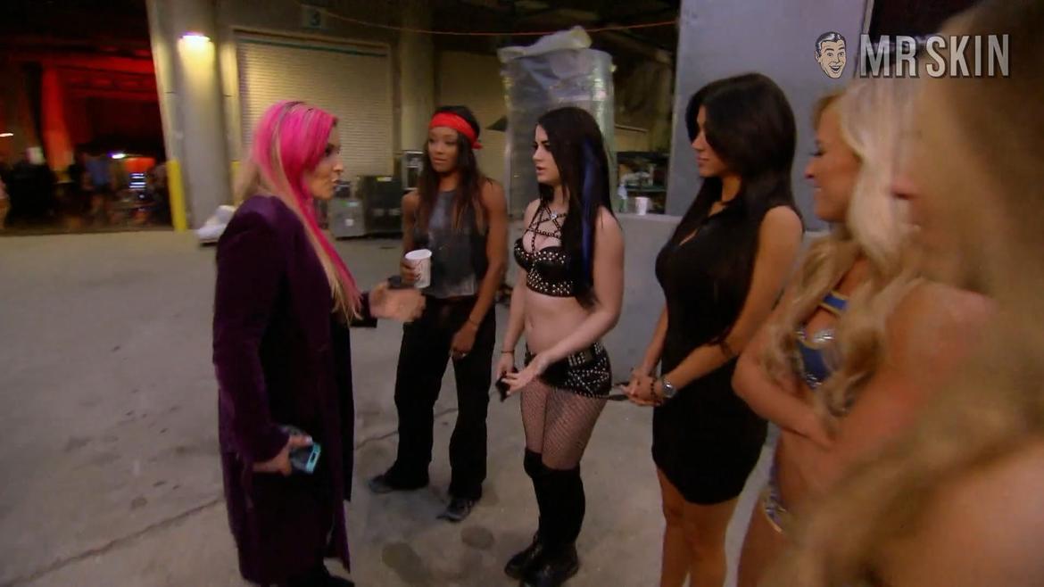 Paige in Total Divas (2013-2017) Sexy Sexy 344567