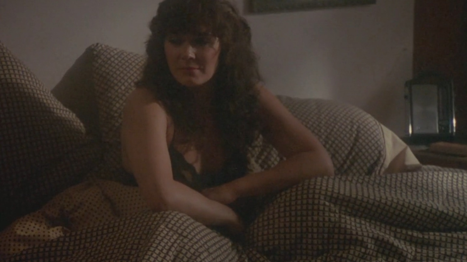 Hottest Donna McDaniel Scene in Frightmare. Sexy, breasts. 344624