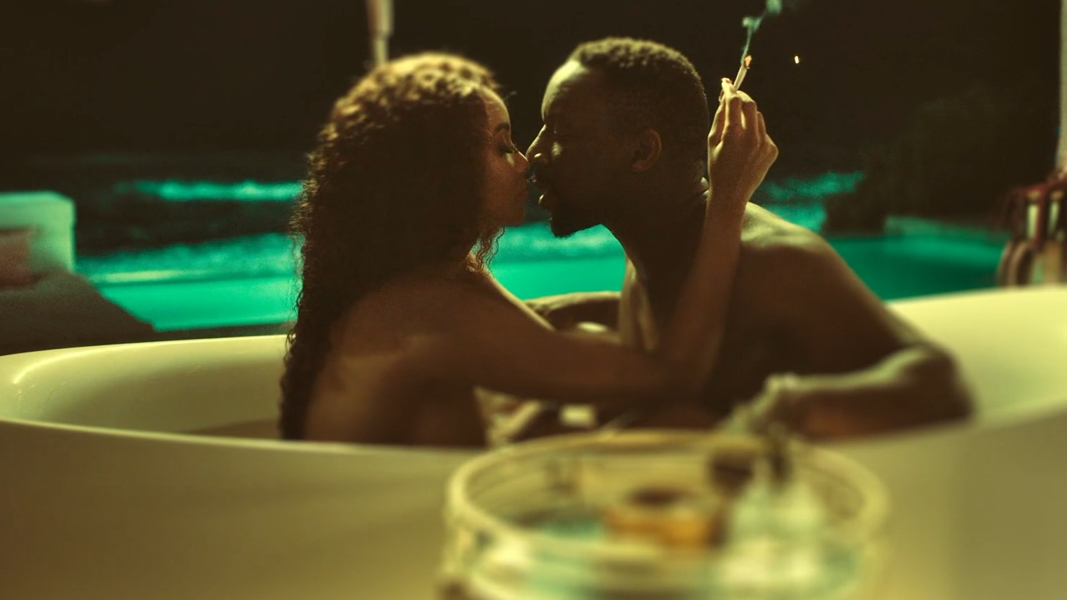 Lunathi Mampofu Nude in Fatal Seduction. Right Breast, Sexy, breasts, underwear. 344854
