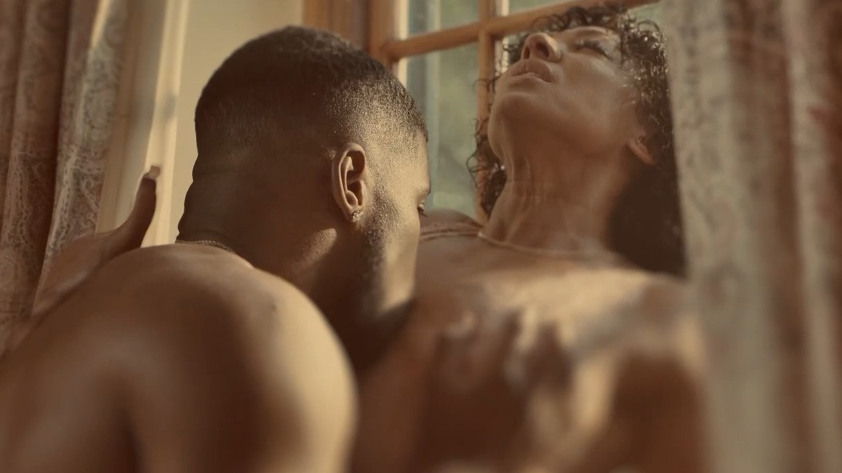 Hottest Sandra Scenes. Sexy. 356583