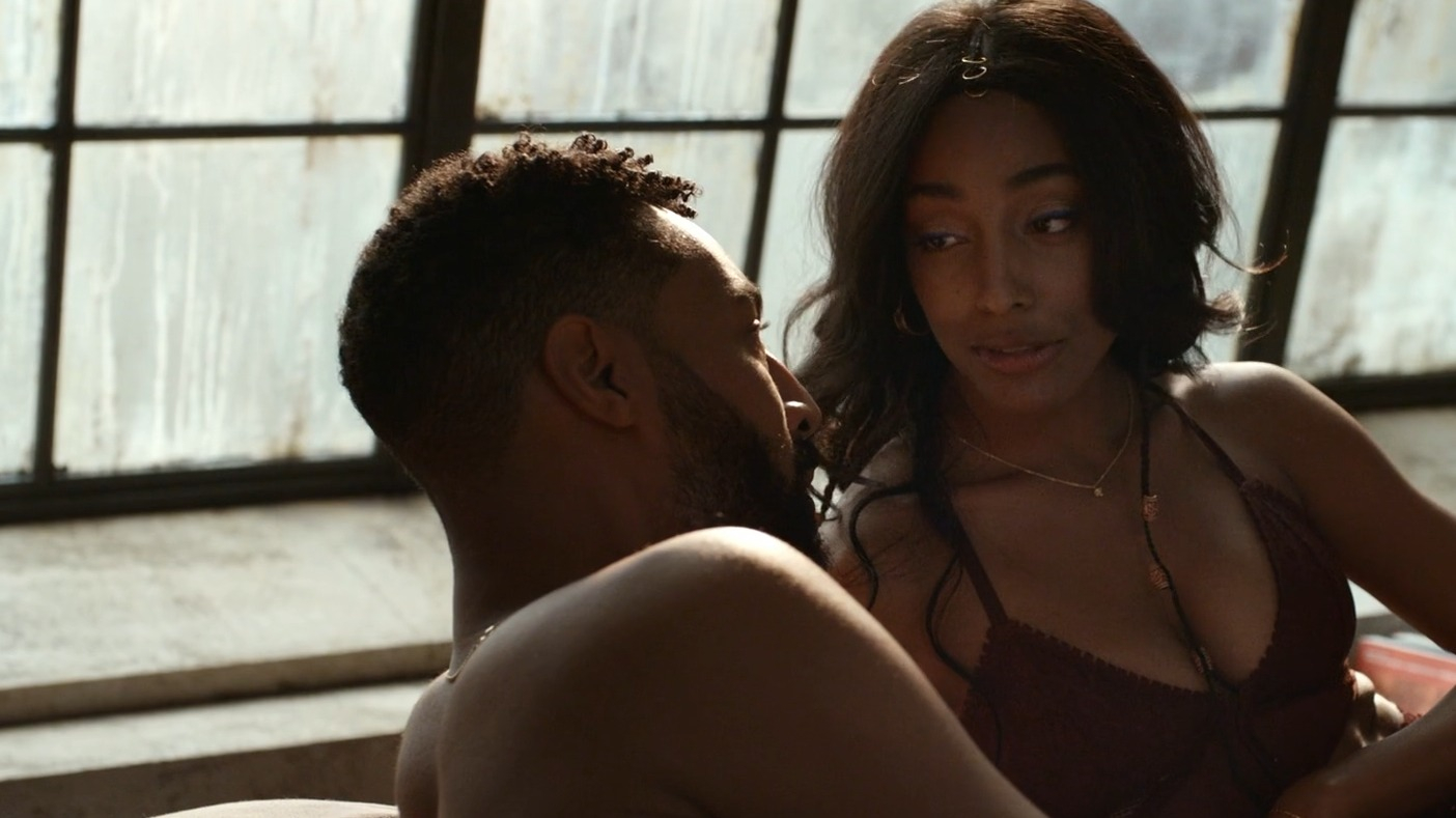 Sexiest Scenes of India from Survival of the Thickest. Sexy, Underwear. 344927