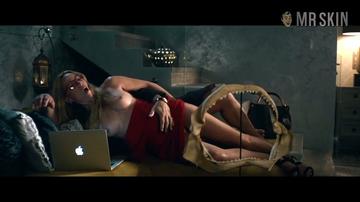 Diana Mórová in Scumbag (2020) Breasts Breasts Butt 344967