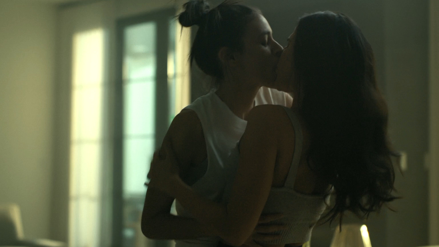 Hottest Laysla De Oliveira Scene in Special Ops: Lioness. Lesbian, bikini, breasts. 345368