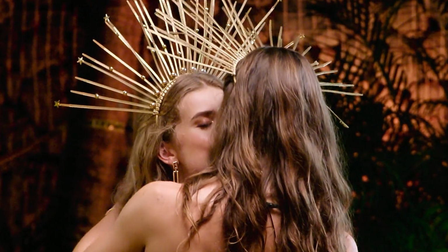 Too Hot to Handle: Germany's Sexiest Scenes with Stella Stegmann. Lesbian, breasts, butt. 345240