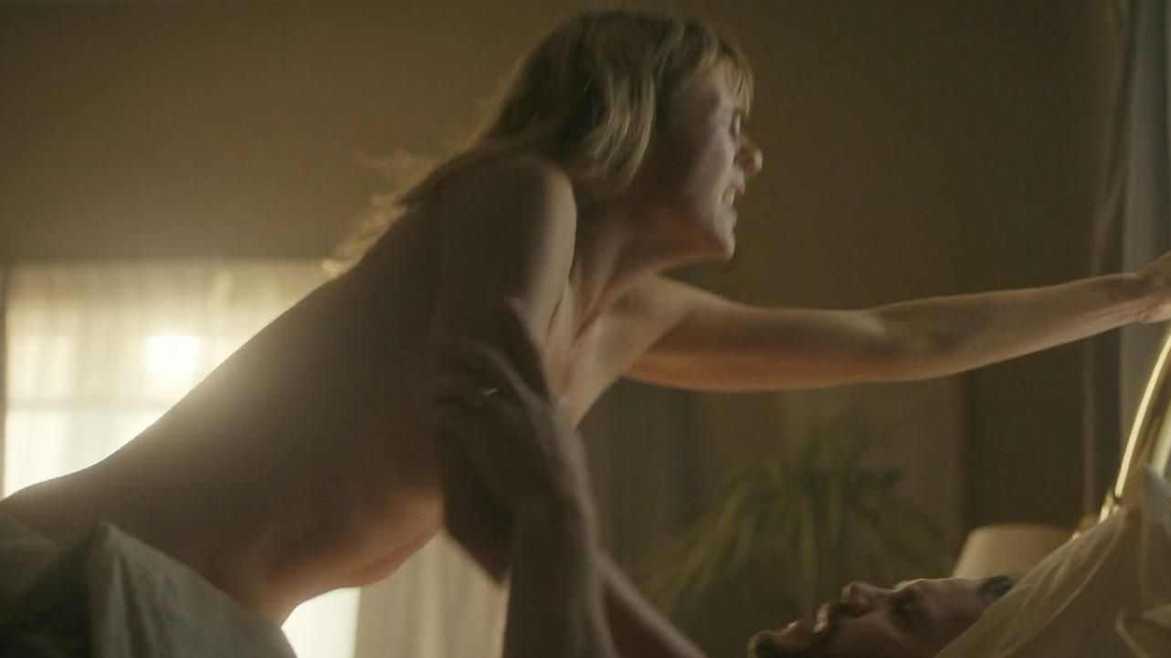 Sexiest Carolina Bartczak Scene in Painkiller. Sexy, breasts, right breast. 345277