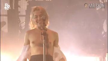 Lucy Dacus, Phoebe Bridgers in Salt In The Wound (Live at Pukkelpop) (2023) Breasts Lesbian Breasts Lesbian 345369