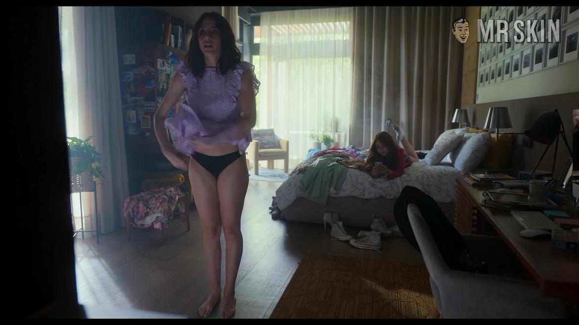 Mar Sordo in I Love You, and It Hurts (2023) Underwear Bikini Sexy 345377
