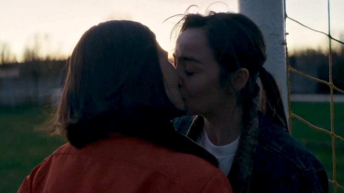 Garance Marillier, Julia Chiche in Marinette (2023) Lesbian Lesbian Sexy 345680
