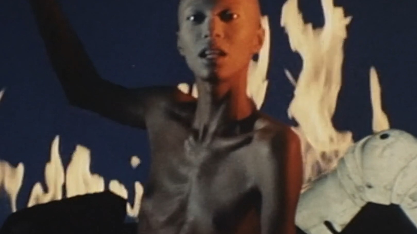 Donyale Luna Naked in Donyale Luna: Supermodel. Breasts, bikini, bush. 345703