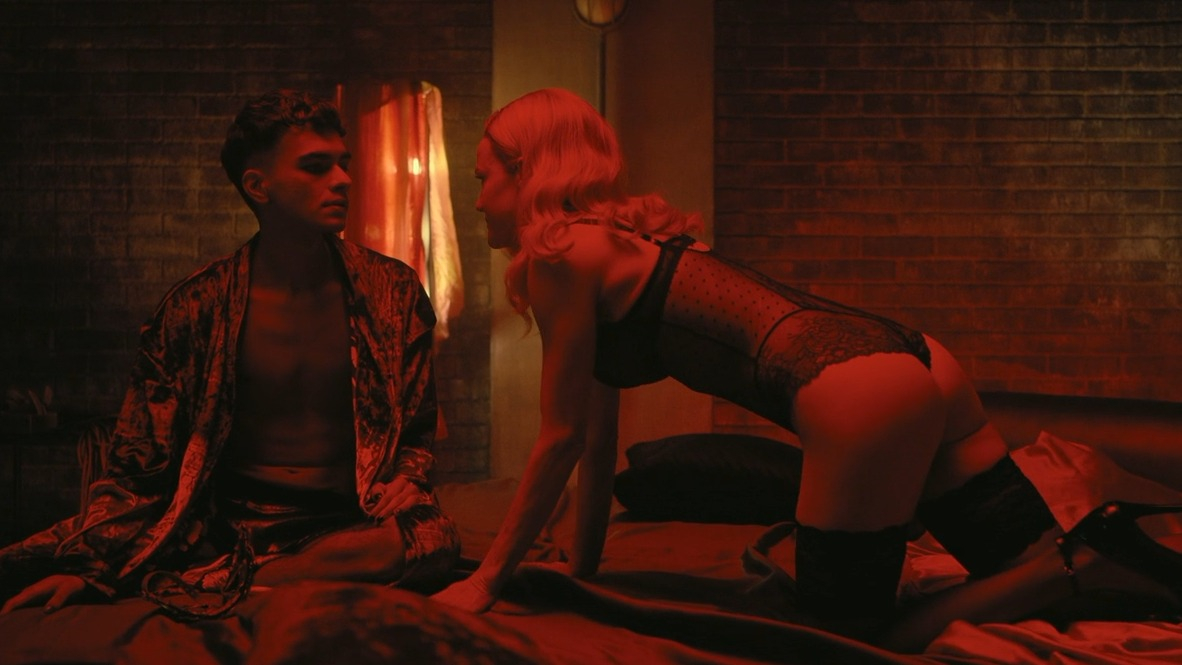 Hottest Carla Gugino Scene in The Fall of the House of Usher. Sexy. 346070