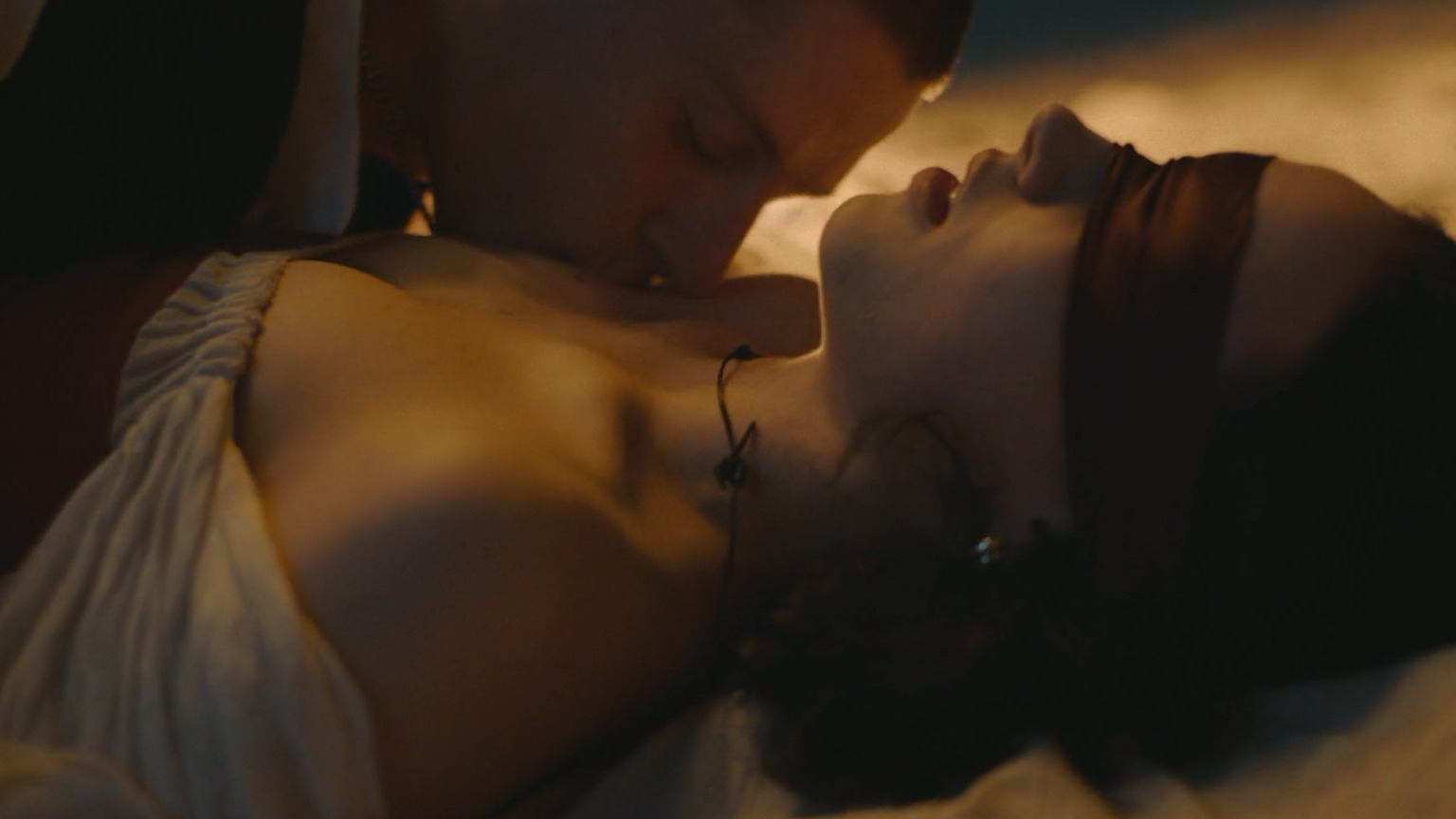 Sexiest Martyna Byczkowska Scene in Absolute Beginners. Sexy, breasts, butt. 346249