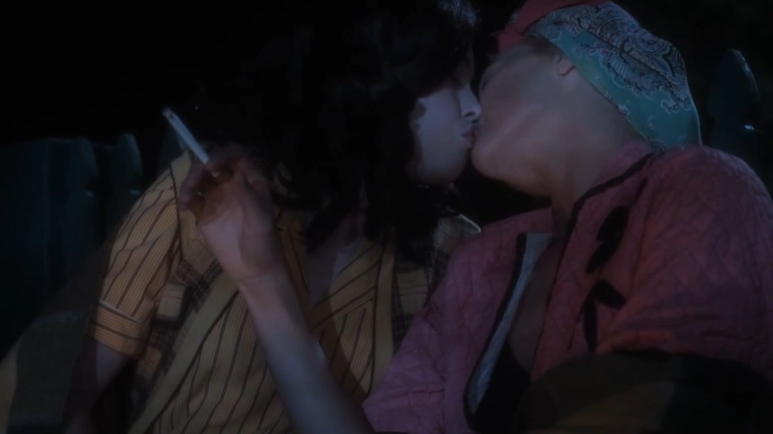 Sexiest Scenes of Gwen from While the Men are Away. Lesbian, bikini, breasts. 347435