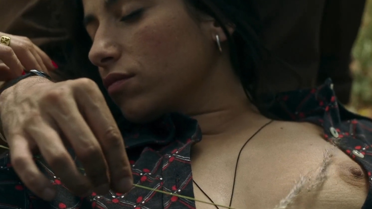 Carolina Yuste in Saben aquell (2023) Left Breast Breasts Left Breast 347542