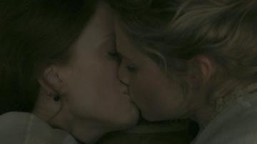 Julianne Moore, Niamh Algar in Mary & George (2024) Lesbian Lesbian Sexy 348592