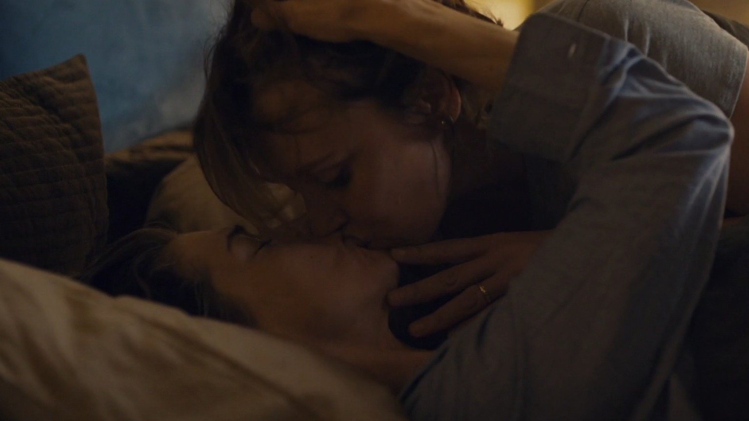 Orphan Black: Echoes's Sexiest Scenes with Rya Kihlstedt. Lesbian. 350082