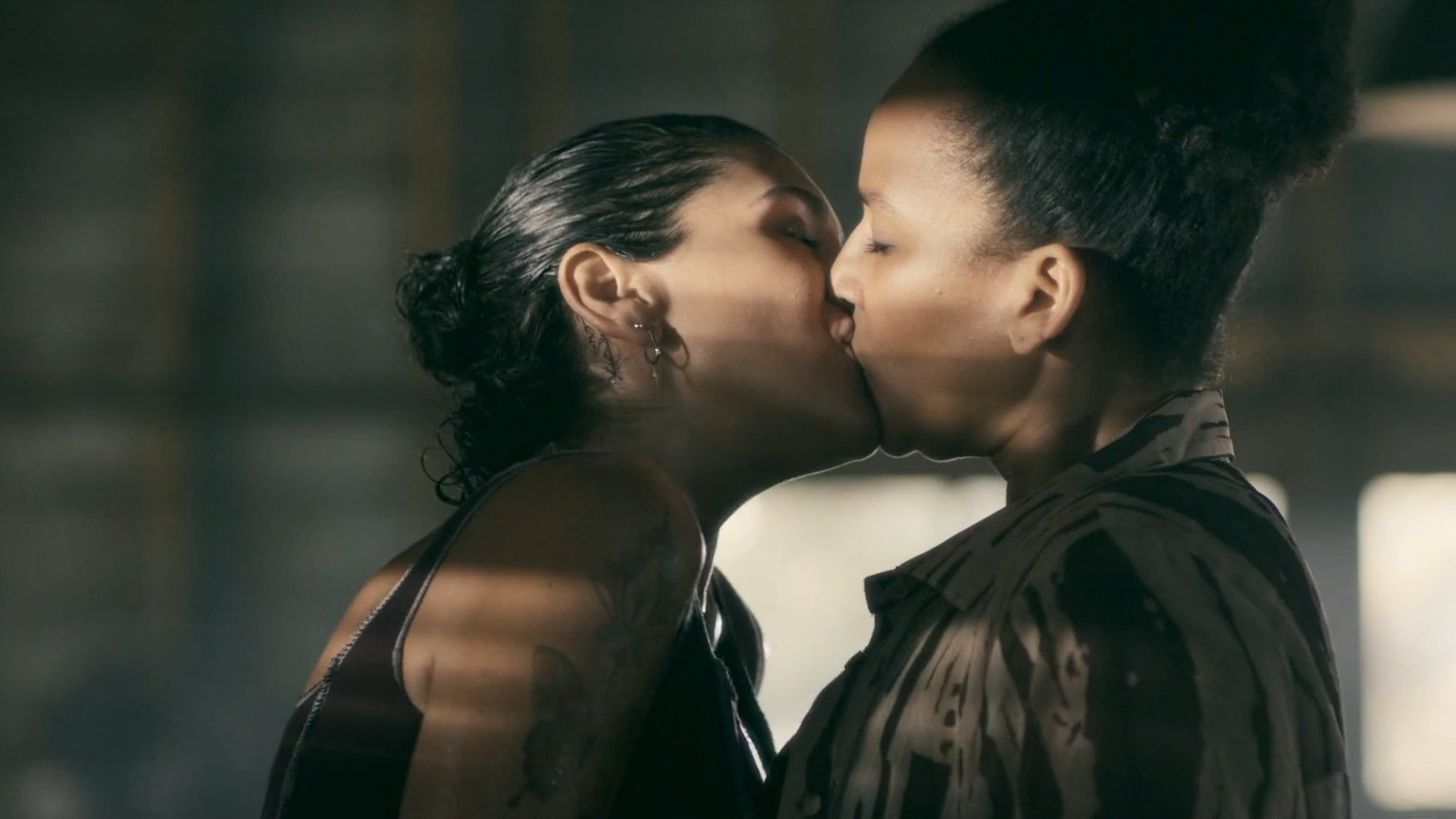 Nicole Chamoun, Zindzi Okenyo in Troppo (2022-2024) Lesbian Lesbian 350046