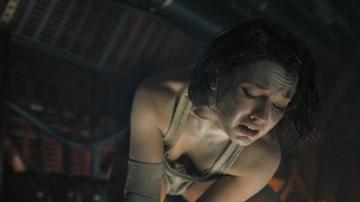 Cailee Spaeny, Isabela Merced in Alien: Romulus (2024) Sexy Sexy 351526