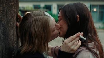 Astrid Bergès-Frisbey, Hunter Schafer in Cuckoo (2024) Lesbian Lesbian Sexy 351759
