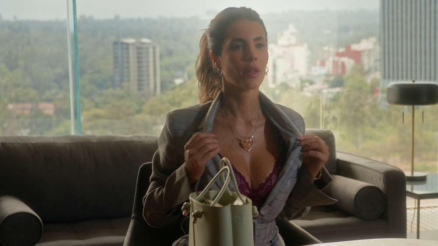 Sexiest Scenes of Paloma Sáez from Jump-Start My Heart. Sexy, Underwear. 351845
