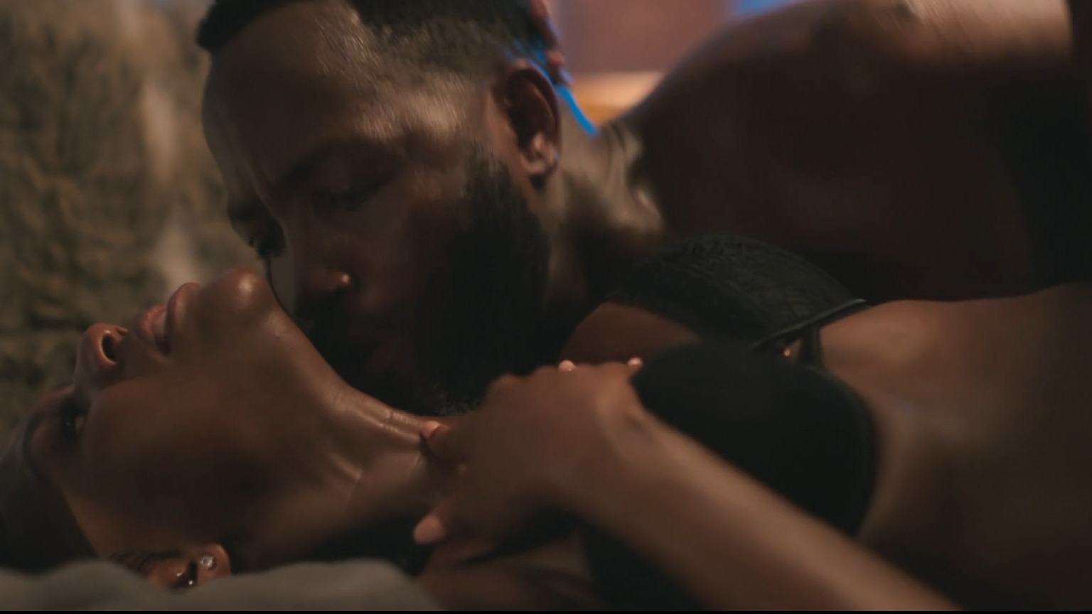 Umjolo: Day Ones's Sexiest Scenes with Sibusisiwe Jili. Underwear. 351876