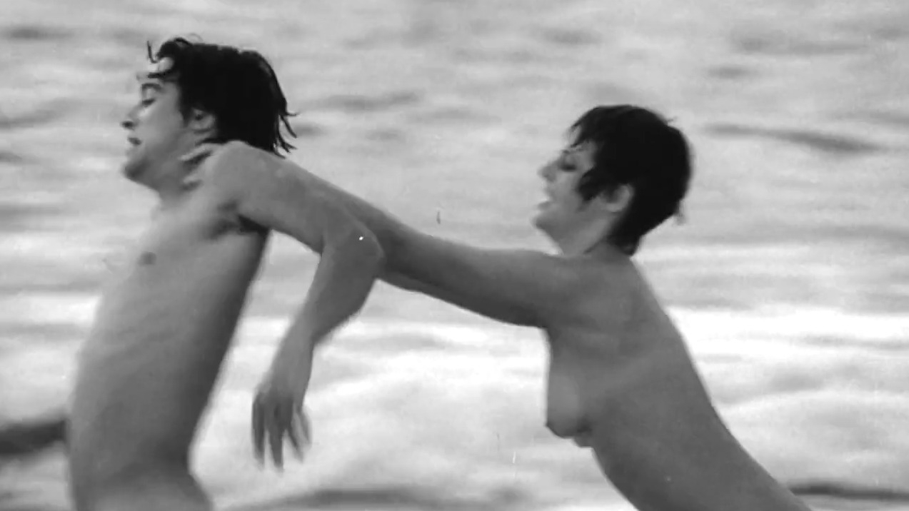 Amber Rodgers in The Set (1970) Breasts Breasts Butt 351919