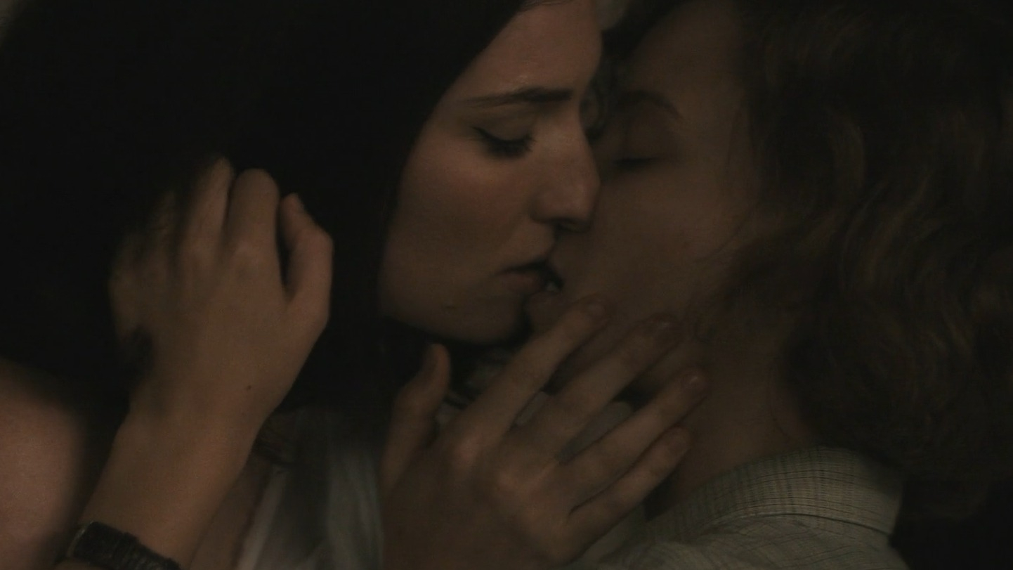 Ines English, Danielle Macdonald, Emily Havea, Elizabeth Cullen in The Last Anniversary (2025) Lesbian Lesbian 353174