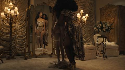 Sexiest Nicole Zyana Scene in Duster. Sexy, Underwear. 353647
