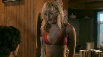 Esther-Rose McGregor in We Were Liars (2025) Bikini Bikini Sexy 353683