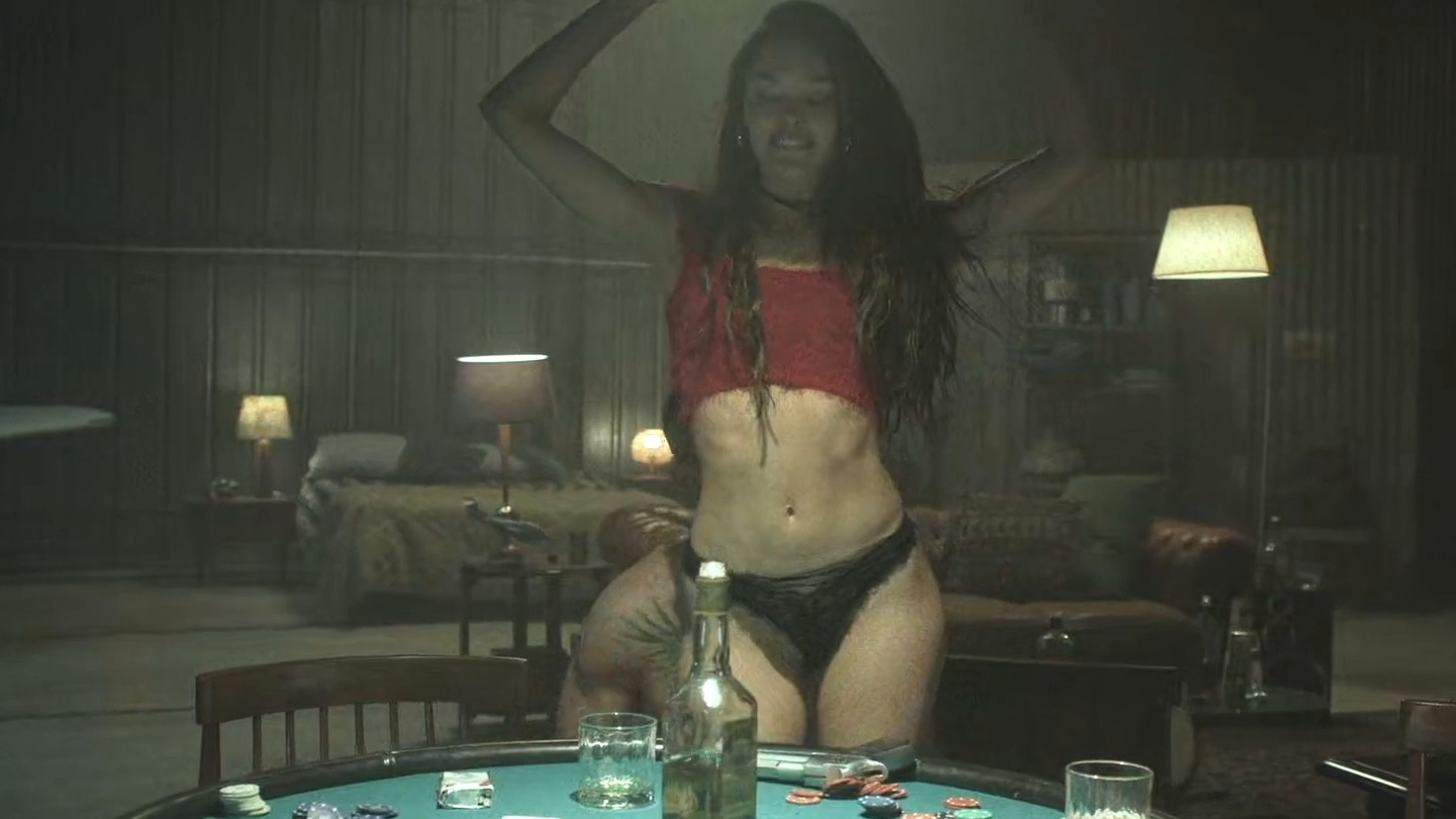 Sexiest Scenes of Amparo Vilches from In the Mud. Underwear, lesbian, sexy. 354359