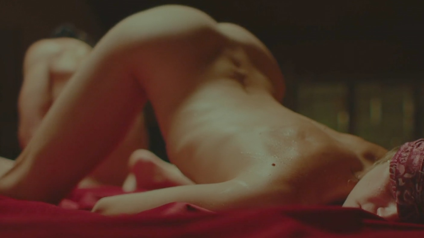 Svenja Jung Nude in Naked. Breasts, Bush, Butt, Full Frontal, Full Nudity, sexy, thong. 354982