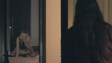 Maika Monroe, Yvette Lu in The Hand That Rocks the Cradle (2025) Lesbian Sexy Breasts Breasts Lesbian 355158