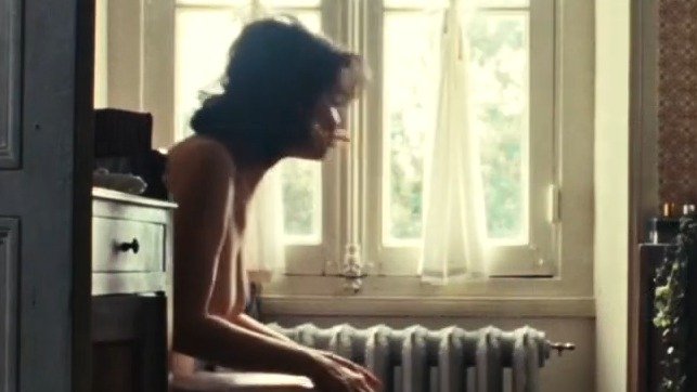 Zabou Breitman Nude in Cassandre. Breasts, Bush, Butt, Full Nudity. 355792