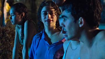 Odessa A'zion, Ariel Winter, Francesca Noel in Pools (2025) Sexy Bikini Bikini Sexy 355867