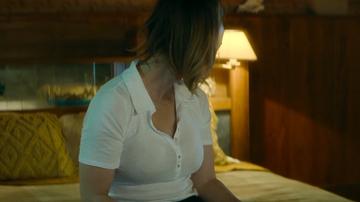 Kaley Cuoco in Vanished (2026) Sexy Bikini Sexy 356077