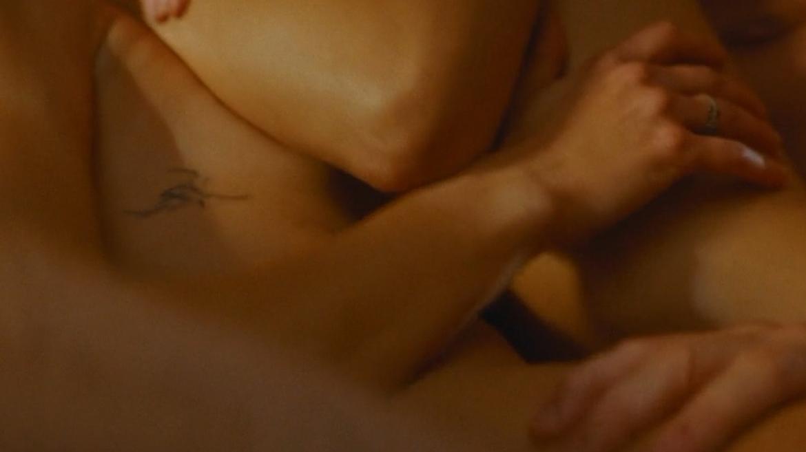 Maya Stojan, Maiara Walsh in Bight (2026) Lesbian Sexy Lesbian Sexy 356202