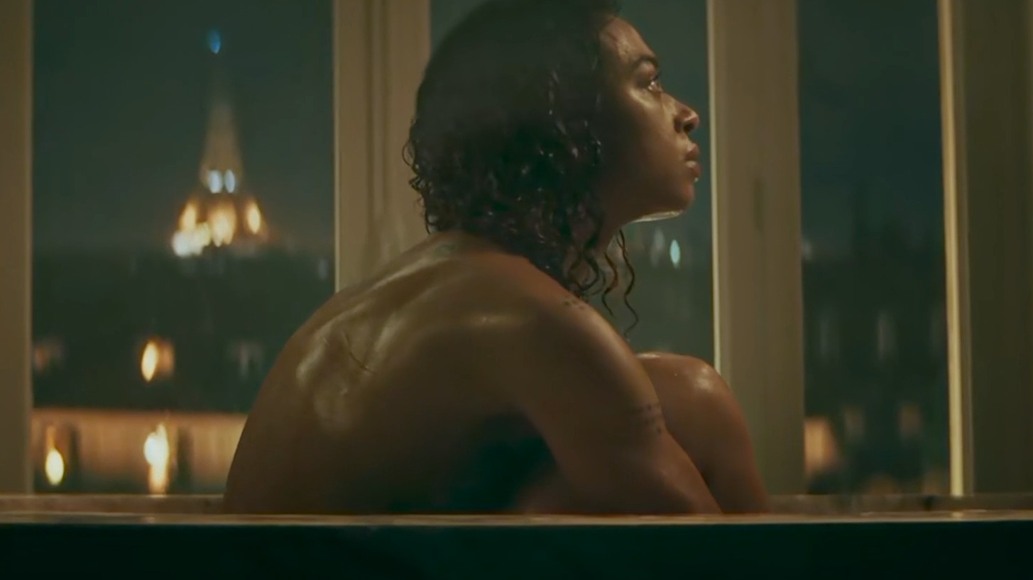 Hottest Manon Bresch Scene in Privileges. Sexy, butt, thong. 356702