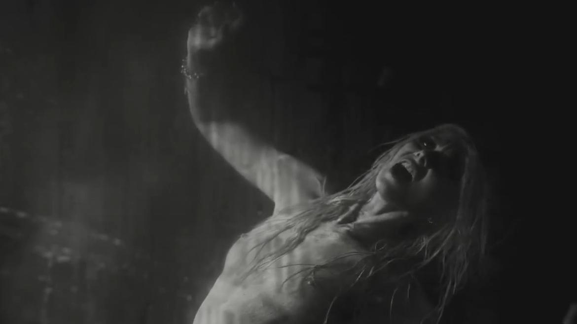 Taylor Momsen Nude as Self. Breasts, sexy. 357560